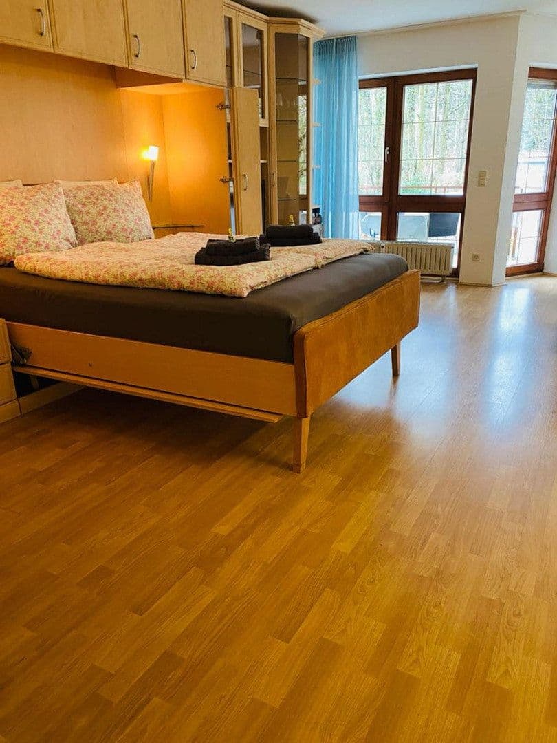 Pronájem bytu 1+1 43 m², Zeppelinstraße 140, Friedrichshafen, Bádensko-Württembersko Pronájem bytu 1+1 43 m², Zeppelinstraße 140, Friedrichshafen, Bádensko-Württembersko