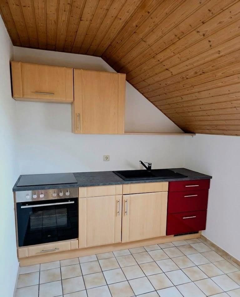 Prodej domu 316 m², pozemek 779 m², Königsbergerstraße 9, Vilseck, Bavorsko Prodej domu 316 m², pozemek 779 m², Königsbergerstraße 9, Vilseck, Bavorsko