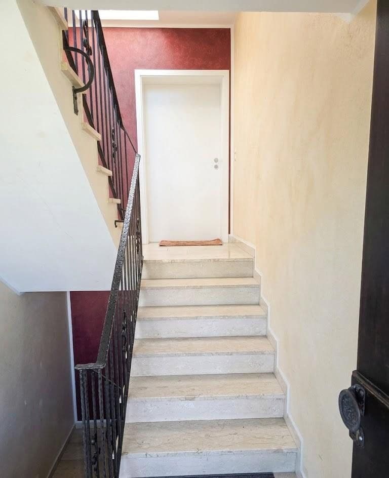 Prodej domu 316 m², pozemek 779 m², Königsbergerstraße 9, Vilseck, Bavorsko Prodej domu 316 m², pozemek 779 m², Königsbergerstraße 9, Vilseck, Bavorsko