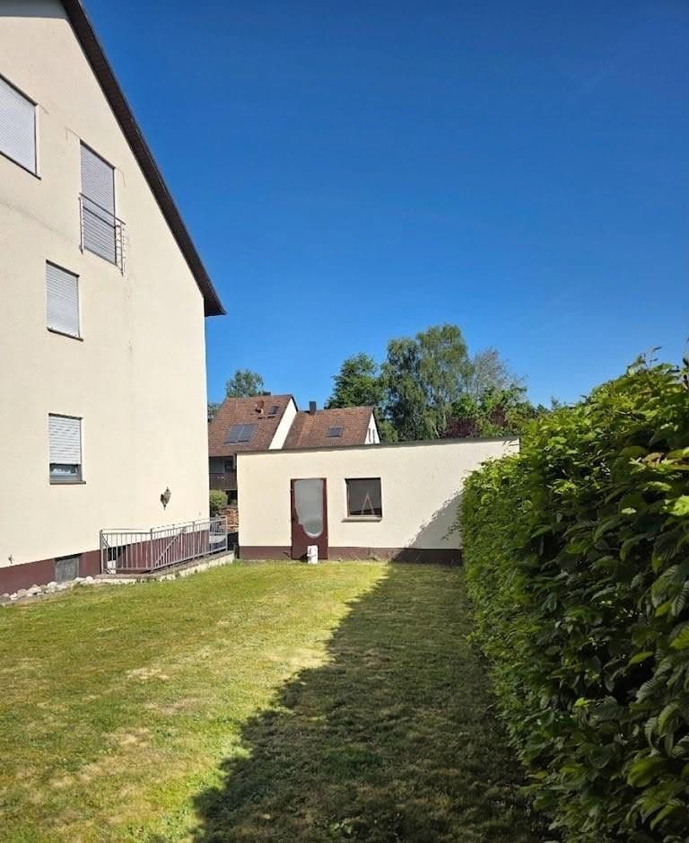 Prodej domu 316 m², pozemek 779 m², Königsbergerstraße 9, Vilseck, Bavorsko Prodej domu 316 m², pozemek 779 m², Königsbergerstraße 9, Vilseck, Bavorsko