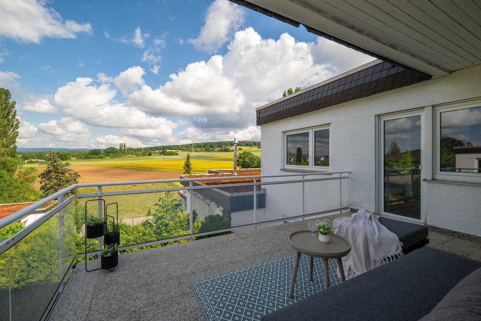 Prodej domu 253 m², pozemek 390 m², Wiesbaden, Hessen Prodej domu 253 m², pozemek 390 m², Wiesbaden, Hessen