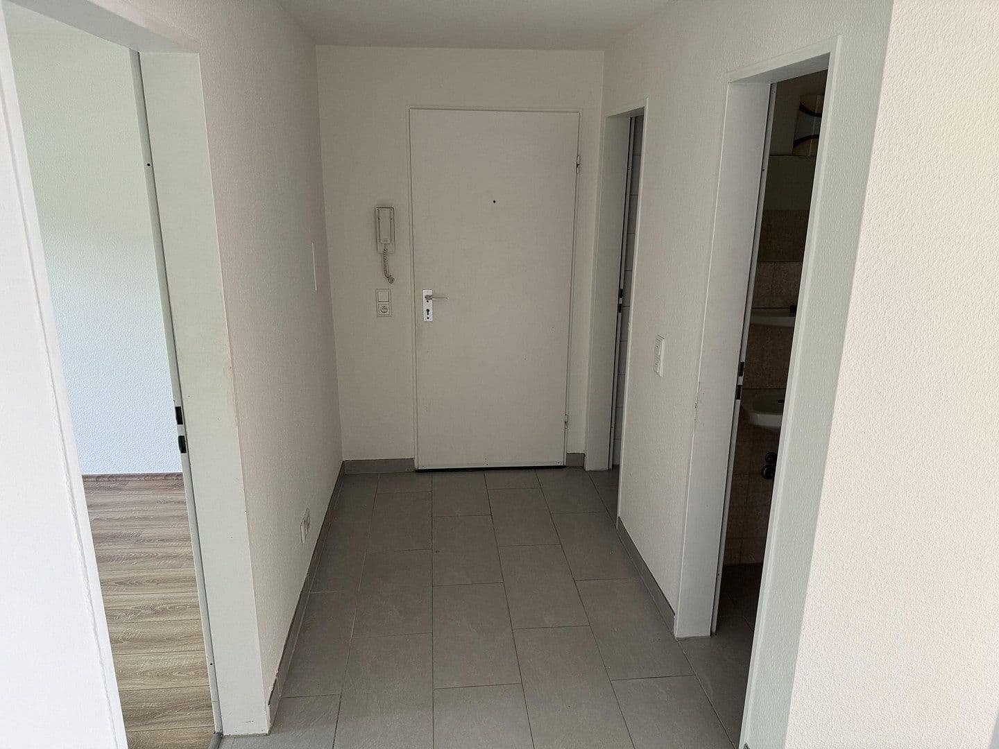 Pronájem bytu 3+kk 81 m², Krefeld, Severní Porýní-Vestfálsko Pronájem bytu 3+kk 81 m², Krefeld, Severní Porýní-Vestfálsko