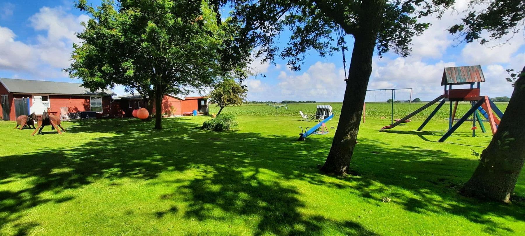 Prodej domu 243 m², pozemek 2.766 m², Friedrichskoog, Šlesvicko-Holštýnsko Prodej domu 243 m², pozemek 2.766 m², Friedrichskoog, Šlesvicko-Holštýnsko