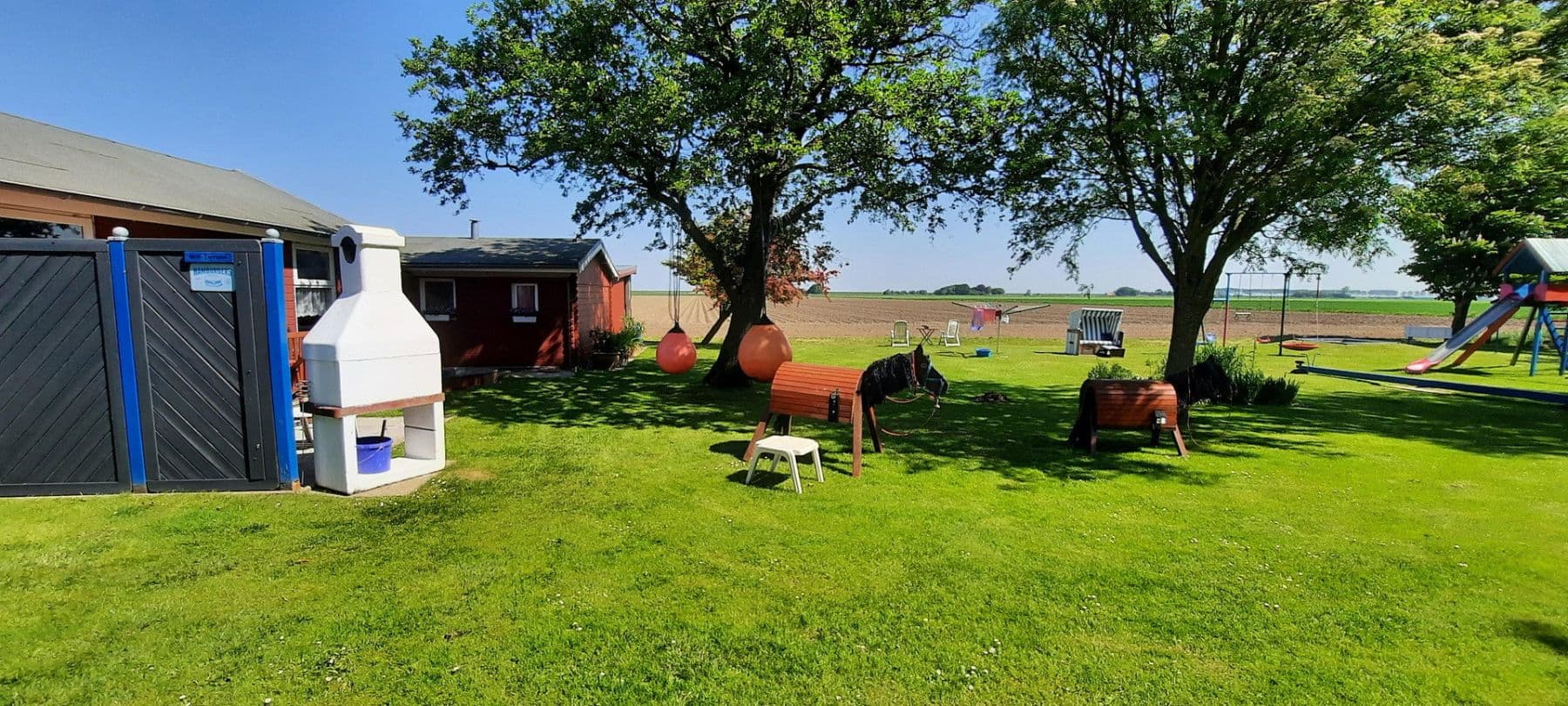 Prodej domu 243 m², pozemek 2.766 m², Friedrichskoog, Šlesvicko-Holštýnsko Prodej domu 243 m², pozemek 2.766 m², Friedrichskoog, Šlesvicko-Holštýnsko