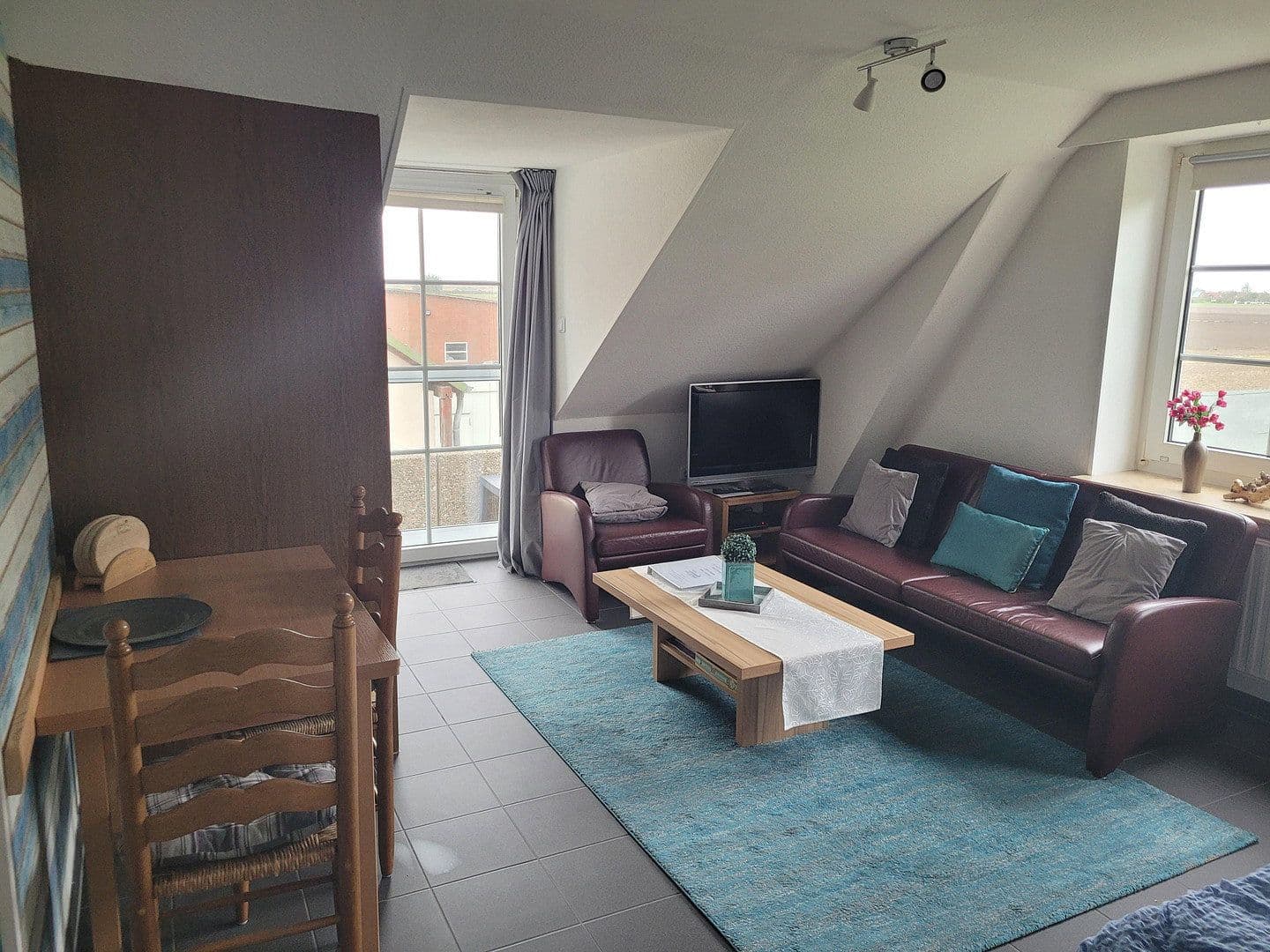 Prodej domu 243 m², pozemek 2.766 m², Friedrichskoog, Šlesvicko-Holštýnsko Prodej domu 243 m², pozemek 2.766 m², Friedrichskoog, Šlesvicko-Holštýnsko