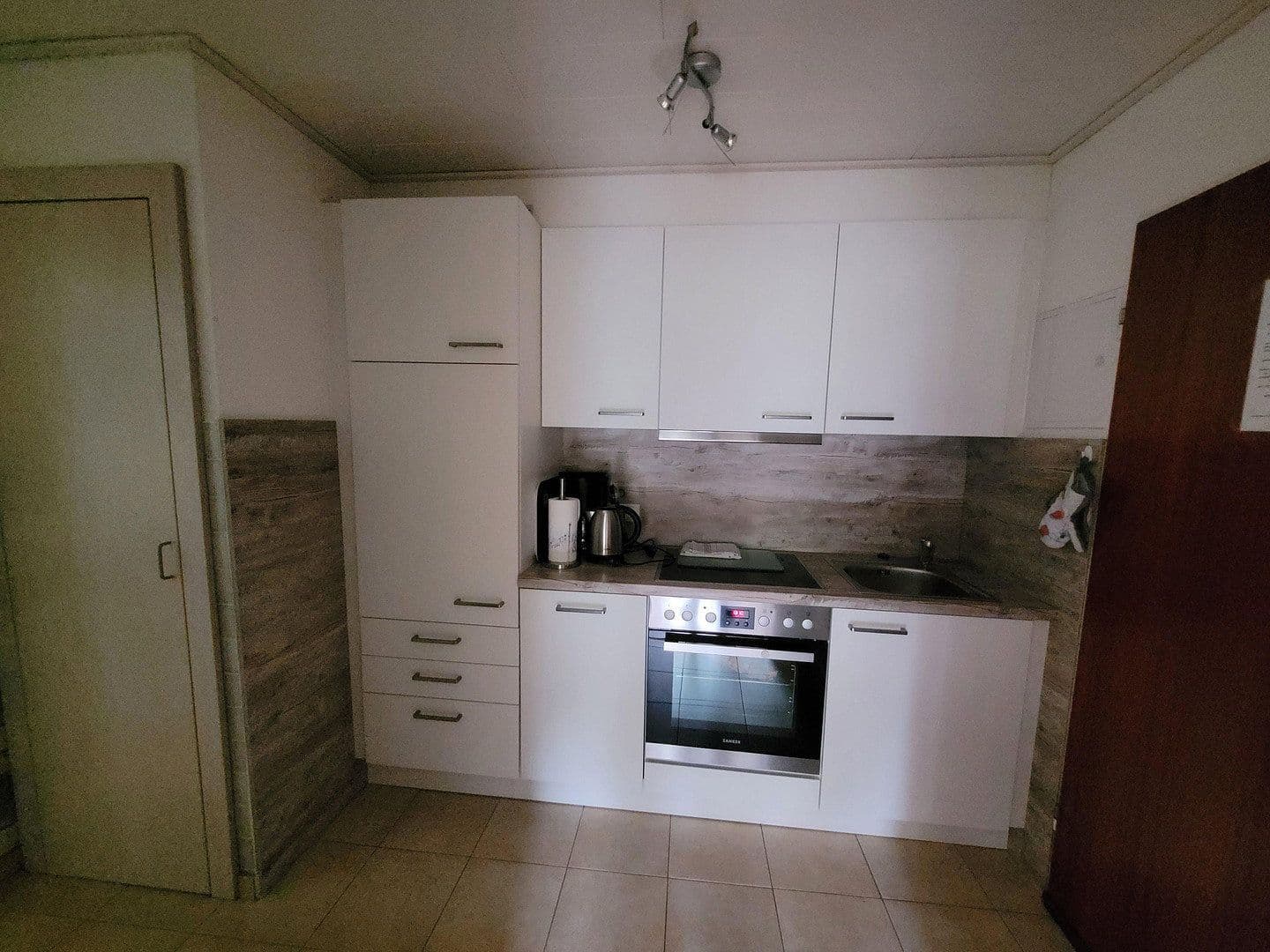 Prodej domu 243 m², pozemek 2.766 m², Friedrichskoog, Šlesvicko-Holštýnsko Prodej domu 243 m², pozemek 2.766 m², Friedrichskoog, Šlesvicko-Holštýnsko