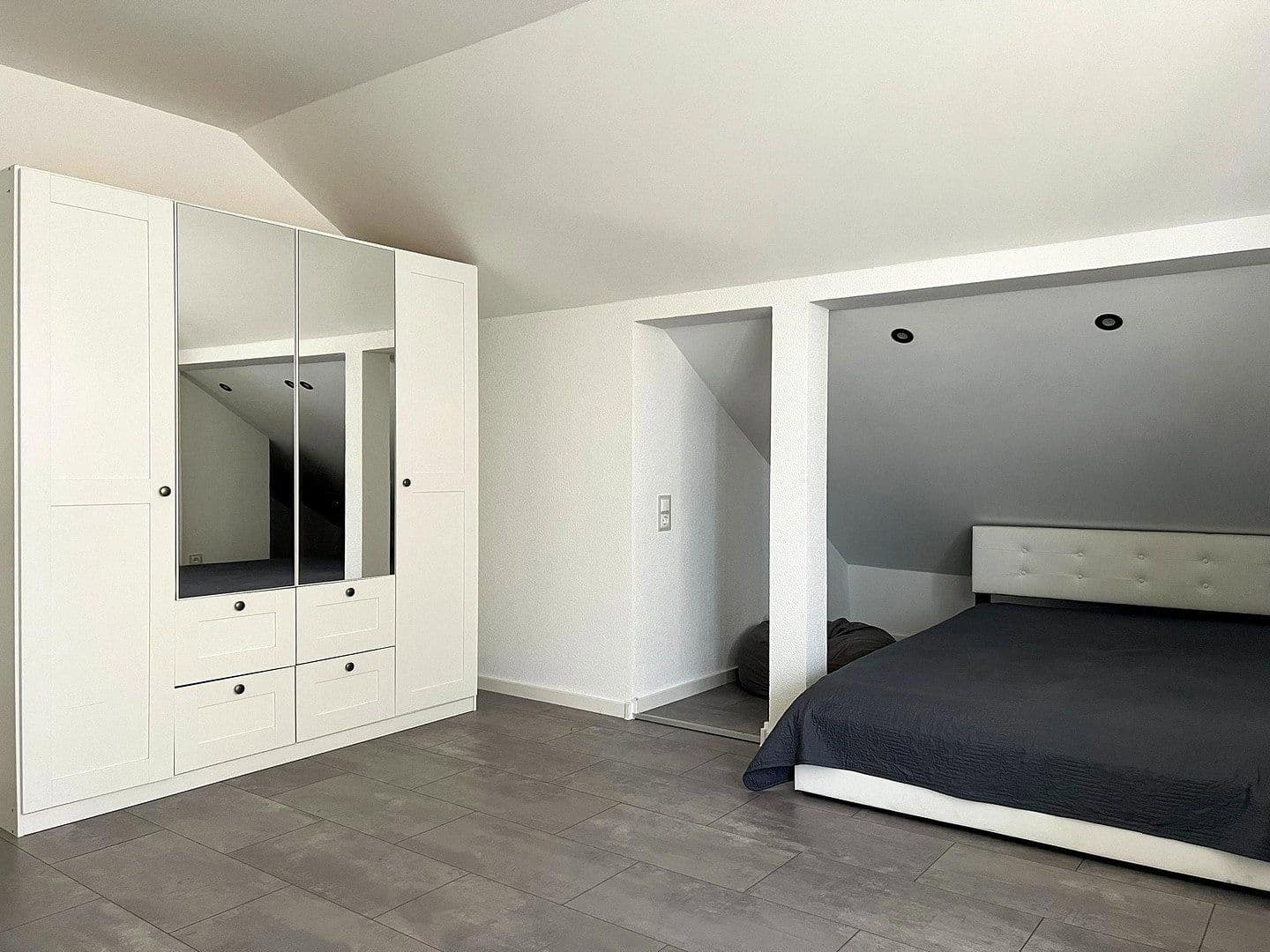 Prodej domu 225 m², pozemek 753 m², Mutterstadt, Porýní-Falc Prodej domu 225 m², pozemek 753 m², Mutterstadt, Porýní-Falc