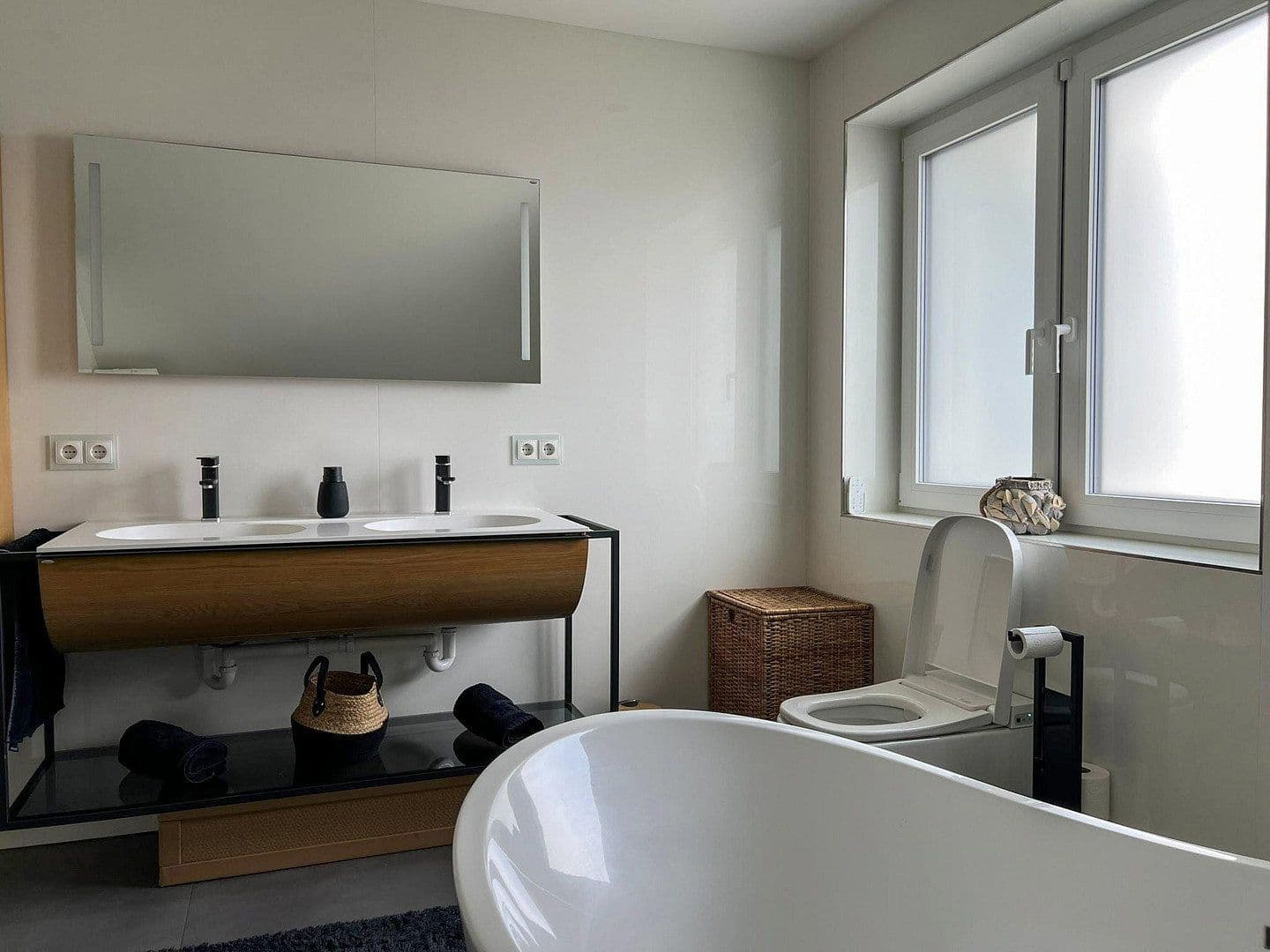 Prodej domu 225 m², pozemek 753 m², Mutterstadt, Porýní-Falc Prodej domu 225 m², pozemek 753 m², Mutterstadt, Porýní-Falc