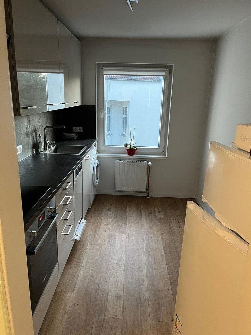 Pronájem bytu 2+1 53 m², Hannover, Dolní Sasko Pronájem bytu 2+1 53 m², Hannover, Dolní Sasko