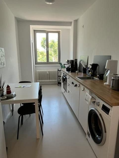 Pronájem bytu 2+1 70 m², Schöne Aussicht 8, Frankfurt am Main, Hessen Pronájem bytu 2+1 70 m², Schöne Aussicht 8, Frankfurt am Main, Hessen