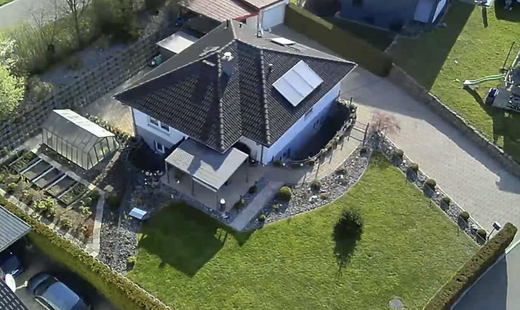 Prodej domu 160 m², pozemek 825 m², Laupheim, Bádensko-Württembersko Prodej domu 160 m², pozemek 825 m², Laupheim, Bádensko-Württembersko