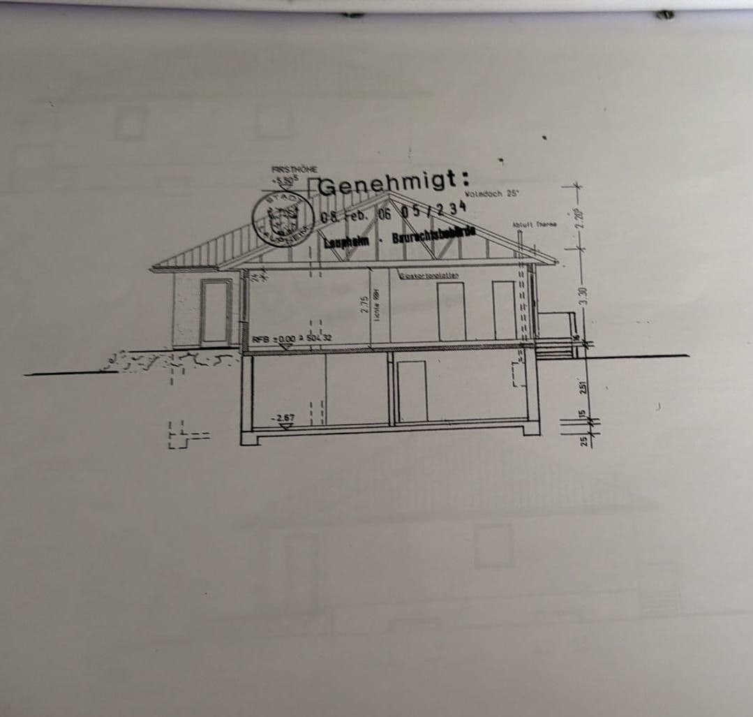 Prodej domu 160 m², pozemek 825 m², Laupheim, Bádensko-Württembersko Prodej domu 160 m², pozemek 825 m², Laupheim, Bádensko-Württembersko