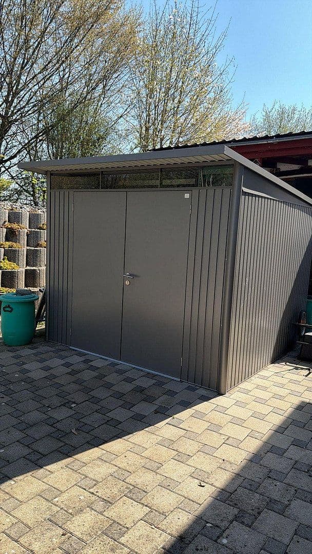 Prodej domu 160 m², pozemek 825 m², Laupheim, Bádensko-Württembersko Prodej domu 160 m², pozemek 825 m², Laupheim, Bádensko-Württembersko