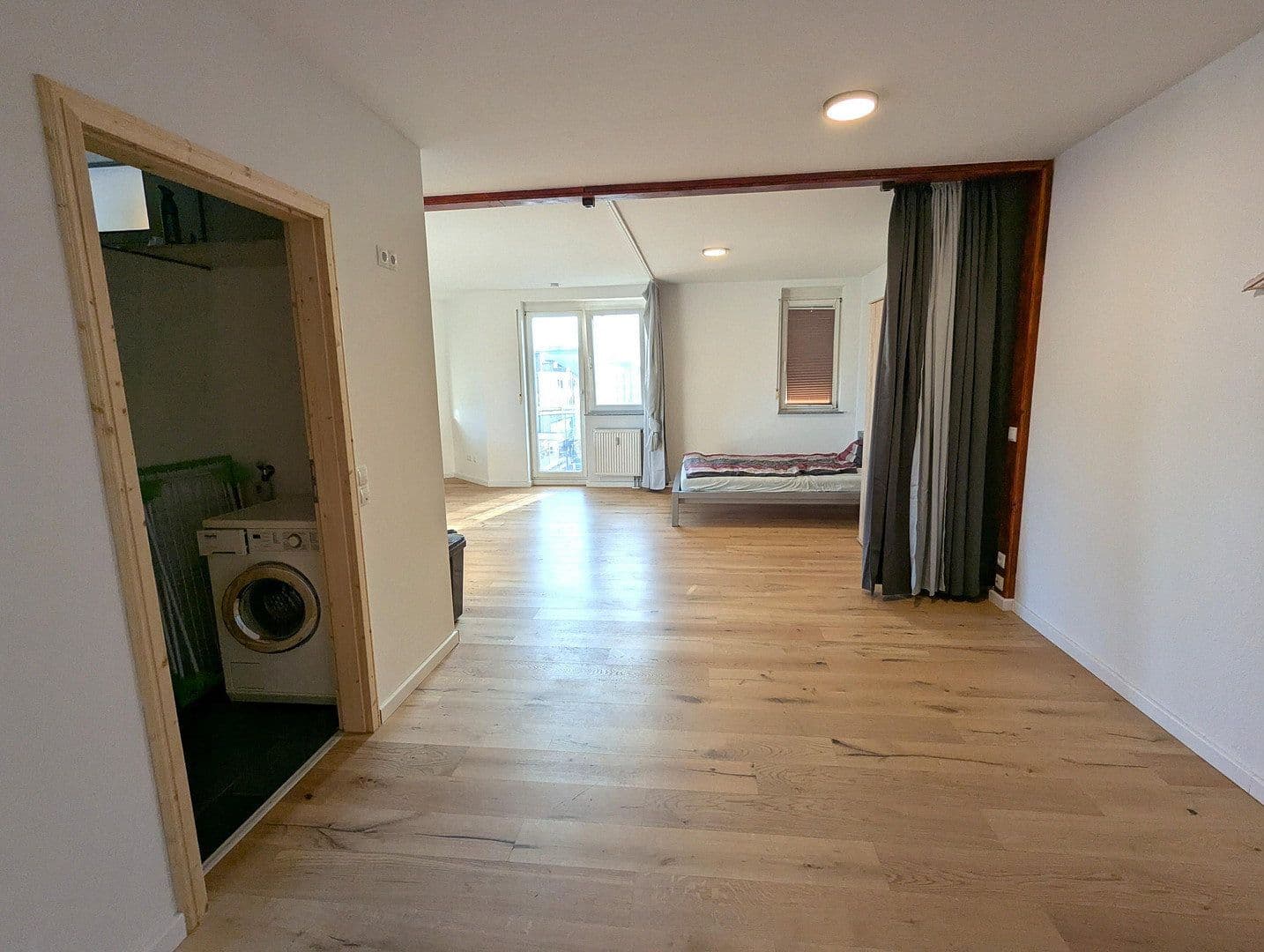 Pronájem bytu 2+1 70 m², Krongasse 4, Ludwigshafen am Rhein, Porýní-Falc Pronájem bytu 2+1 70 m², Krongasse 4, Ludwigshafen am Rhein, Porýní-Falc