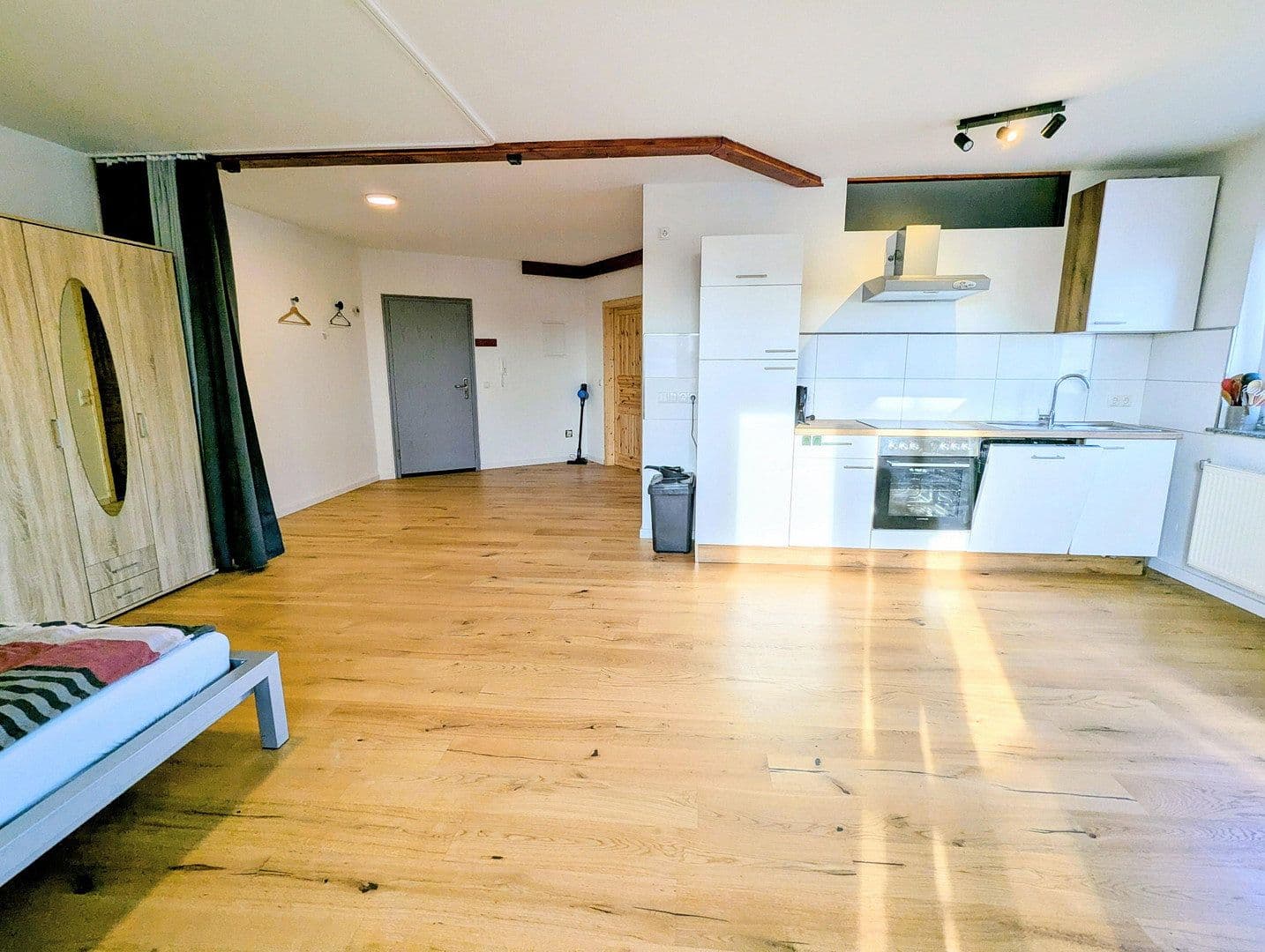 Pronájem bytu 2+1 70 m², Krongasse 4, Ludwigshafen am Rhein, Porýní-Falc Pronájem bytu 2+1 70 m², Krongasse 4, Ludwigshafen am Rhein, Porýní-Falc