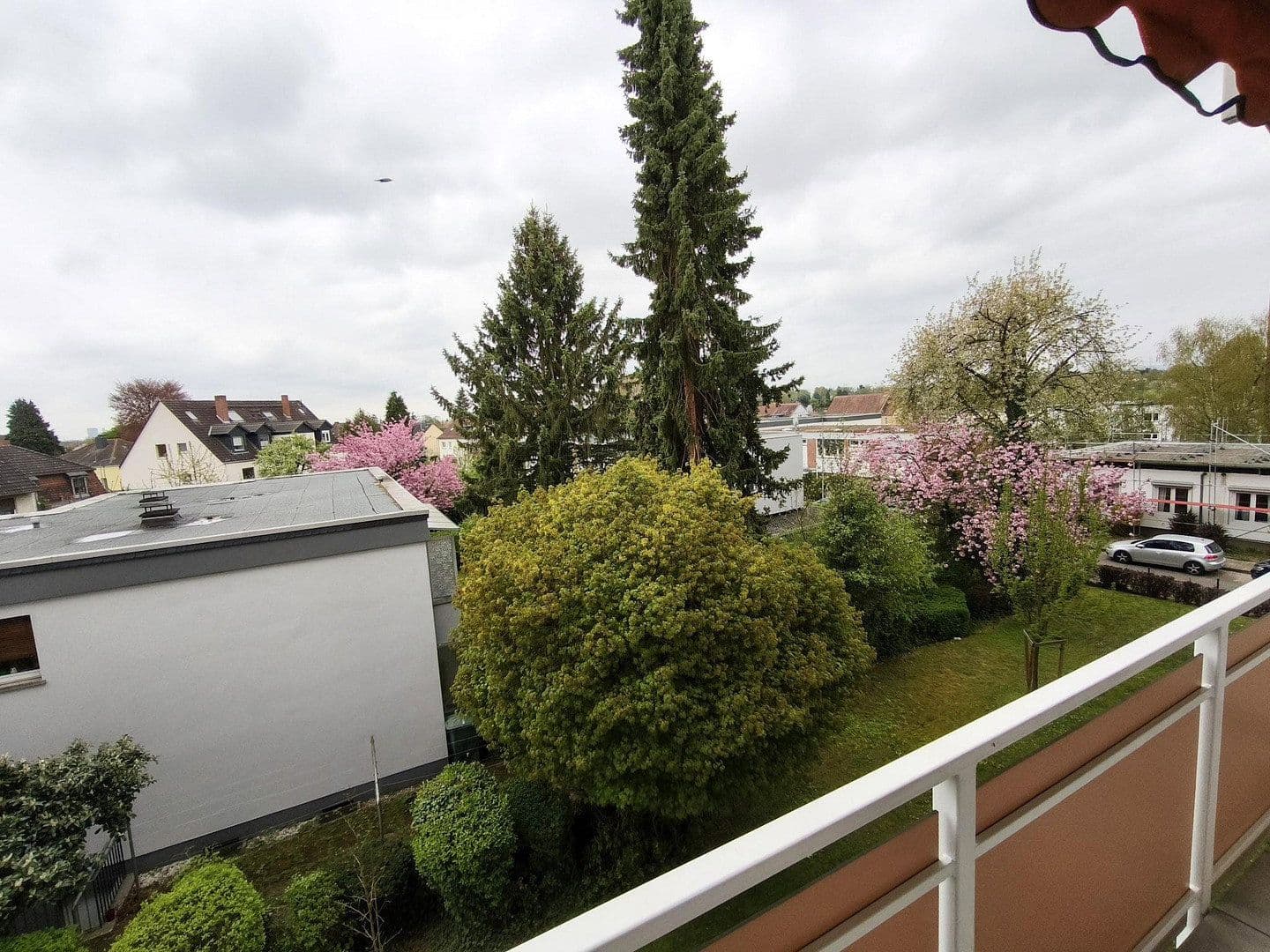 Pronájem bytu 3+1 88 m², Heilmannstr. 41, Frankfurt am Main, Hessen Pronájem bytu 3+1 88 m², Heilmannstr. 41, Frankfurt am Main, Hessen