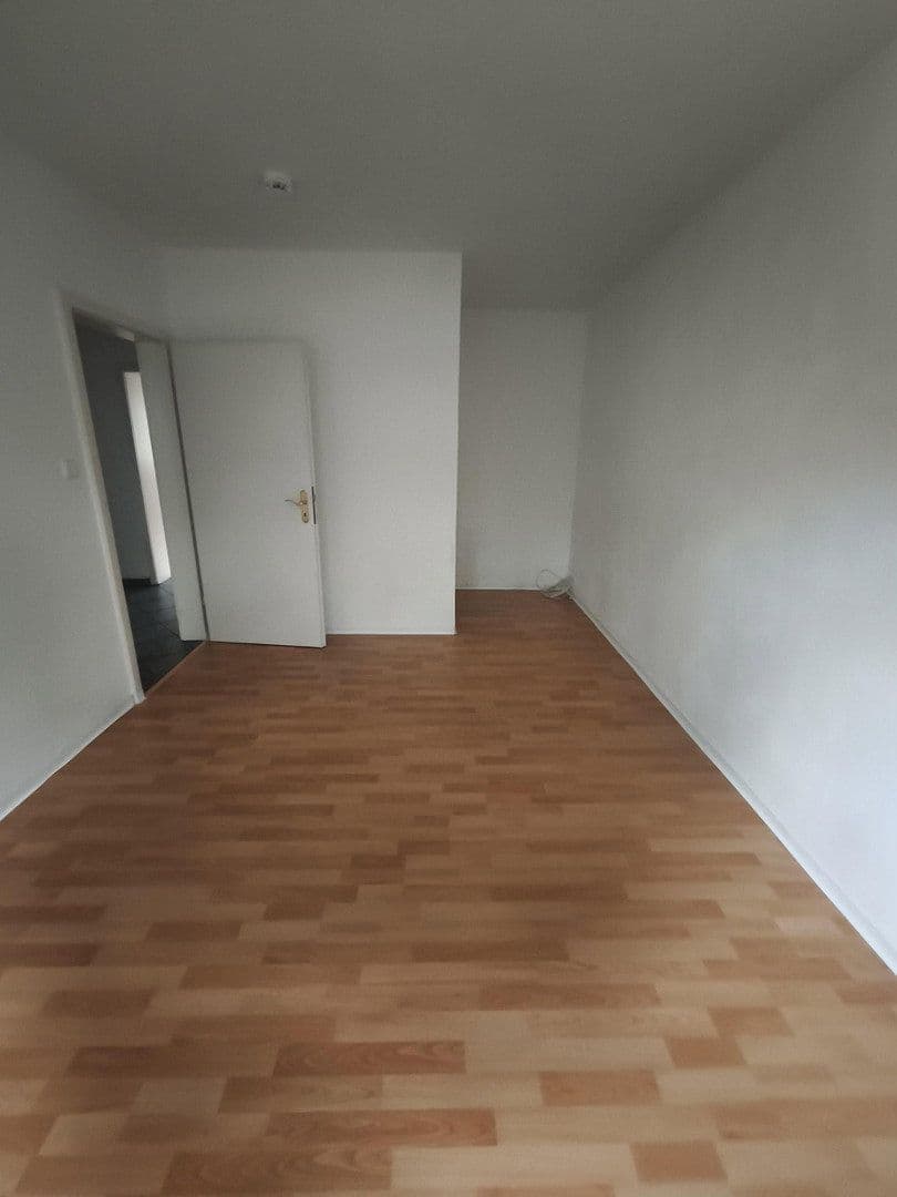 Pronájem bytu 3+1 88 m², Heilmannstr. 41, Frankfurt am Main, Hessen Pronájem bytu 3+1 88 m², Heilmannstr. 41, Frankfurt am Main, Hessen