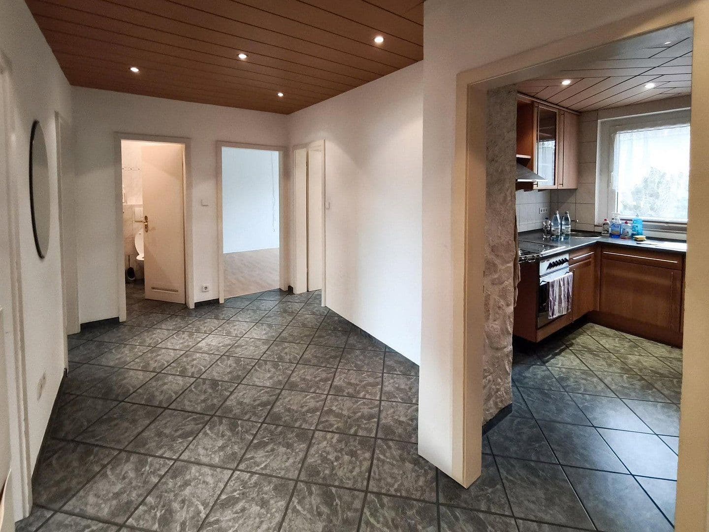 Pronájem bytu 3+1 88 m², Heilmannstr. 41, Frankfurt am Main, Hessen Pronájem bytu 3+1 88 m², Heilmannstr. 41, Frankfurt am Main, Hessen