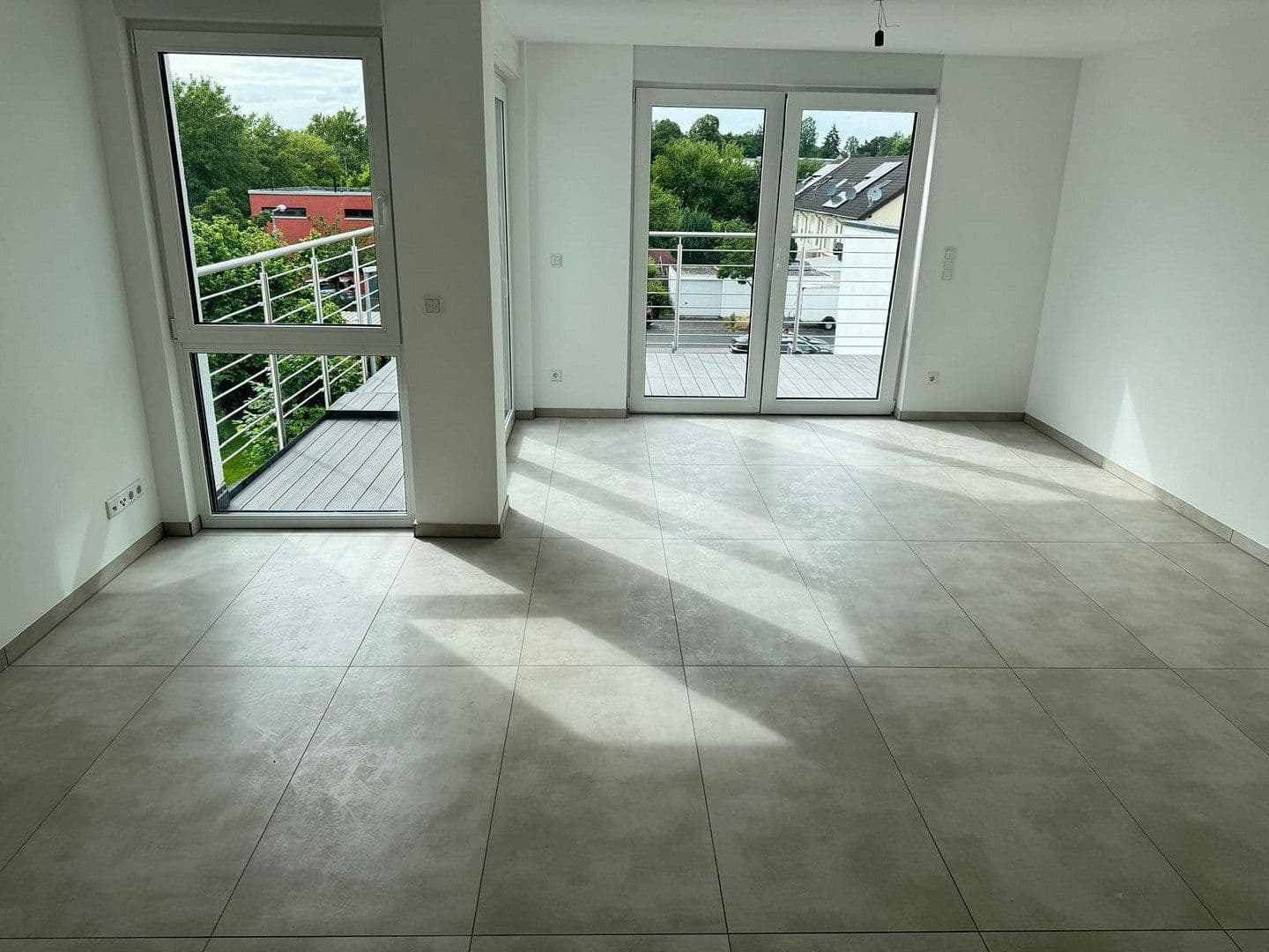 Pronájem bytu 4+1 104 m², Berliner Str. 911, Köln, Severní Porýní-Vestfálsko Pronájem bytu 4+1 104 m², Berliner Str. 911, Köln, Severní Porýní-Vestfálsko