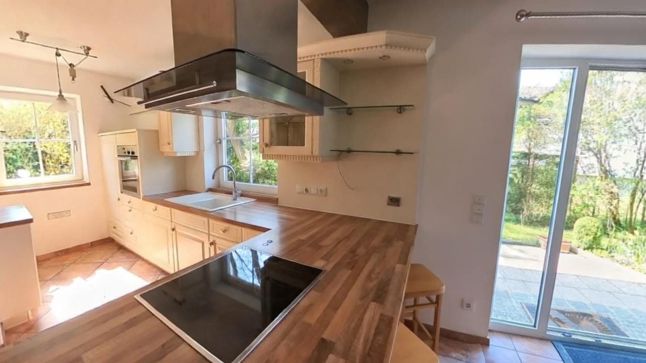 Prodej domu 125 m², pozemek 500 m², Bayerisch Gmain, Bavorsko Prodej domu 125 m², pozemek 500 m², Bayerisch Gmain, Bavorsko