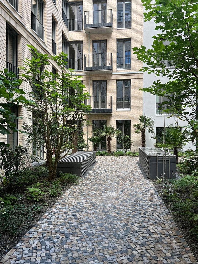 Prodej bytu 1+1 51 m², Taubenstraße 52, Berlin, Berlín Prodej bytu 1+1 51 m², Taubenstraße 52, Berlin, Berlín
