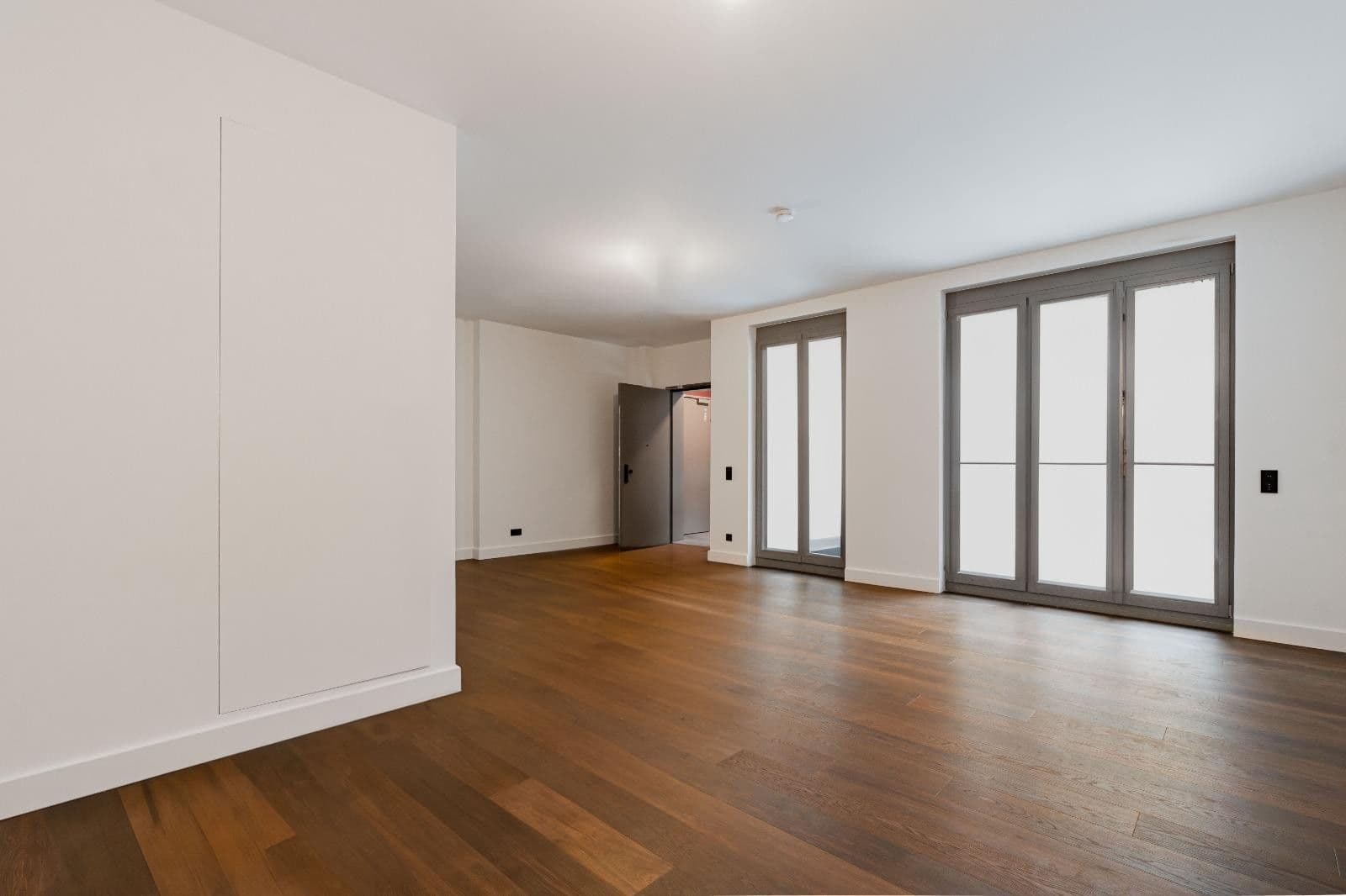 Prodej bytu 1+1 51 m², Taubenstraße 52, Berlin, Berlín Prodej bytu 1+1 51 m², Taubenstraße 52, Berlin, Berlín