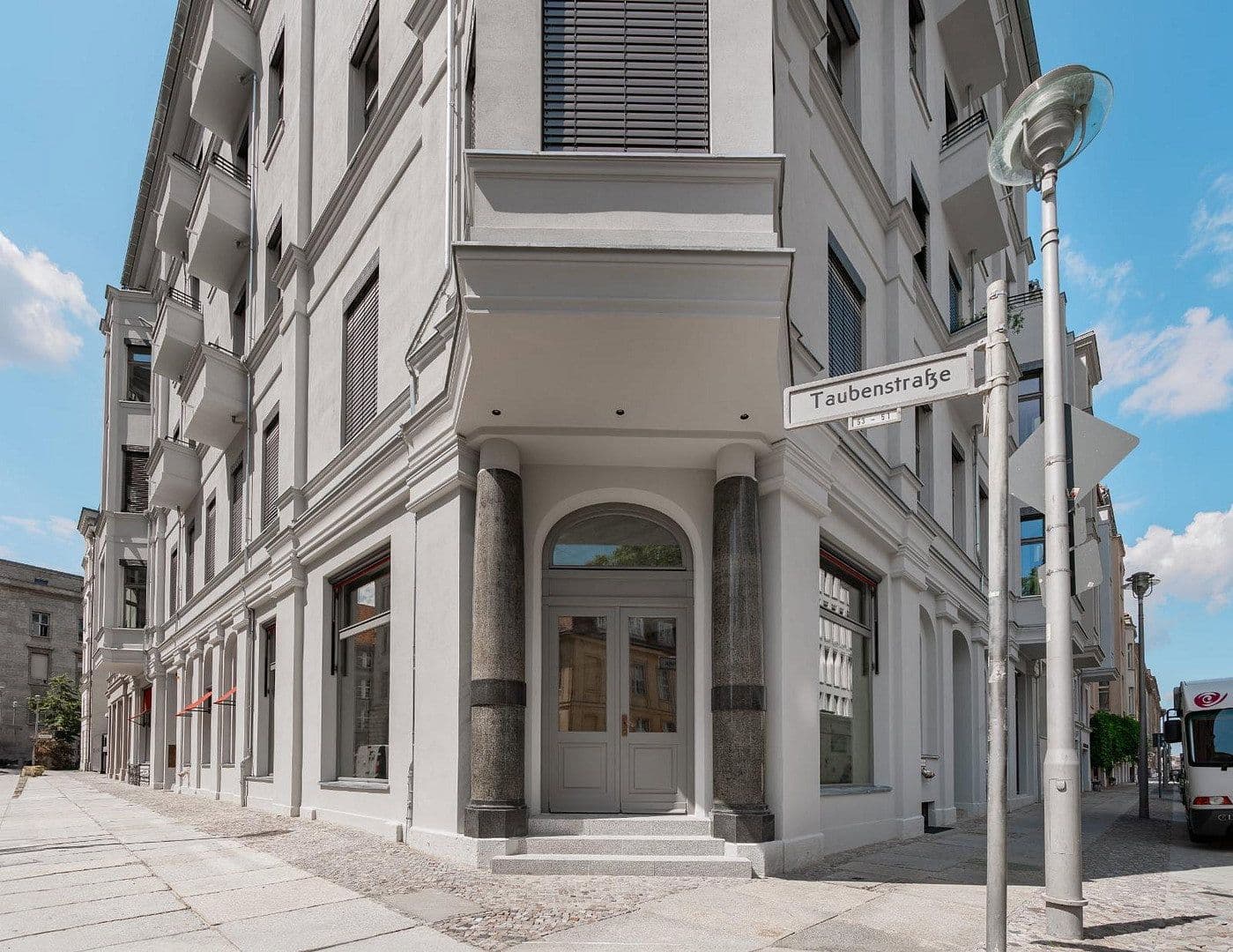 Prodej bytu 1+1 51 m², Taubenstraße 52, Berlin, Berlín Prodej bytu 1+1 51 m², Taubenstraße 52, Berlin, Berlín