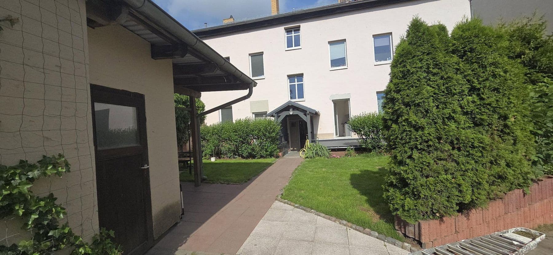 Pronájem bytu 4+1 82 m², Köpenicker Straße 32, Berlin, Berlín Pronájem bytu 4+1 82 m², Köpenicker Straße 32, Berlin, Berlín