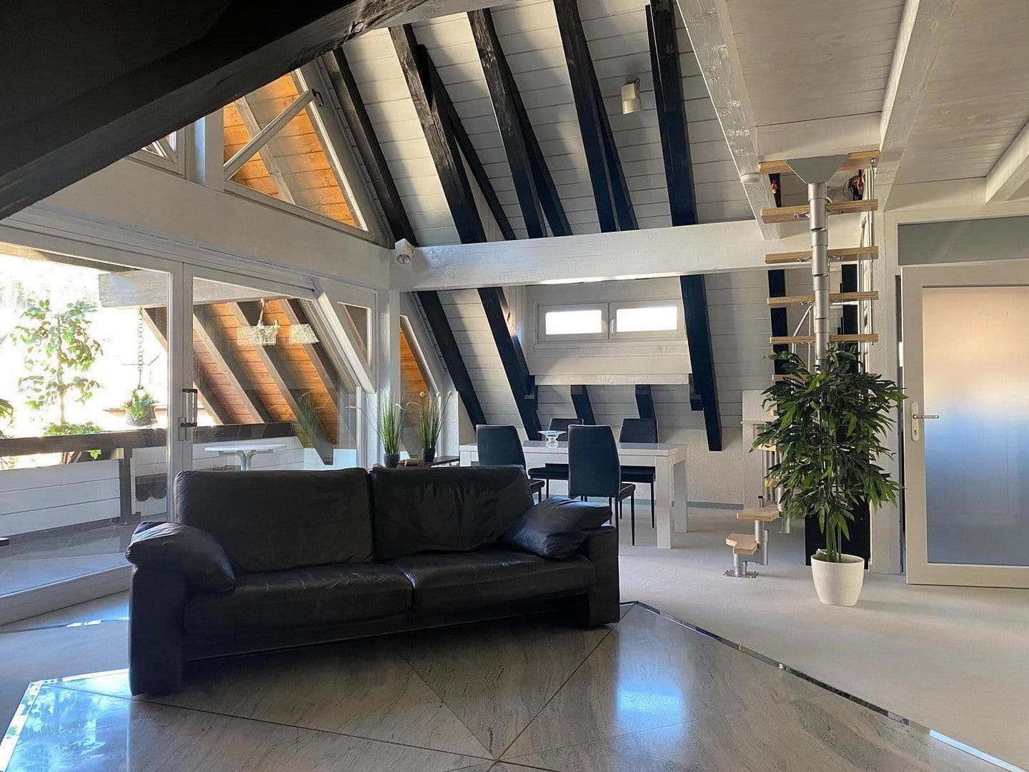 Prodej bytu 3+kk 125 m², Hausen im Wiesental, Bádensko-Württembersko Prodej bytu 3+kk 125 m², Hausen im Wiesental, Bádensko-Württembersko