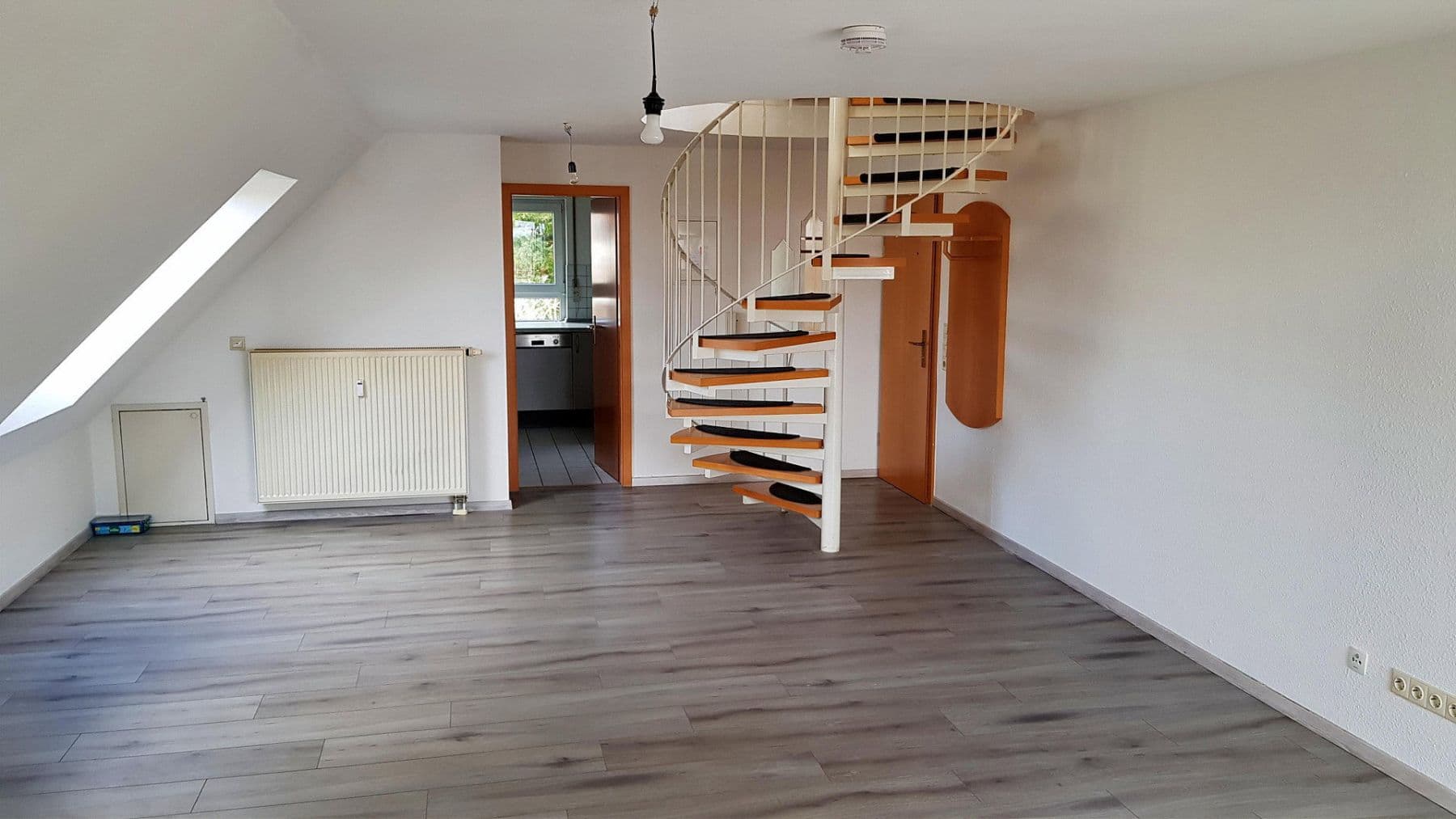 Prodej bytu 2+kk 74 m², Haupstraße 31/1, Kirchberg an der Murr, Bádensko-Württembersko Prodej bytu 2+kk 74 m², Haupstraße 31/1, Kirchberg an der Murr, Bádensko-Württembersko