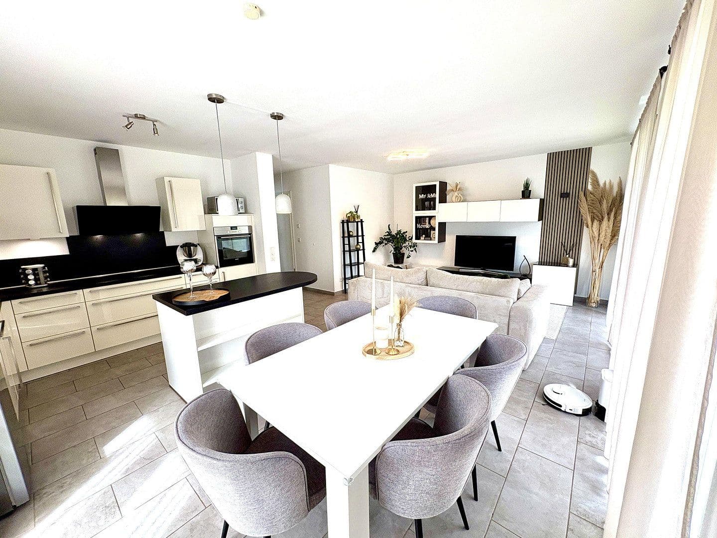 Prodej bytu 3+1 87 m², Konz, Porýní-Falc Prodej bytu 3+1 87 m², Konz, Porýní-Falc