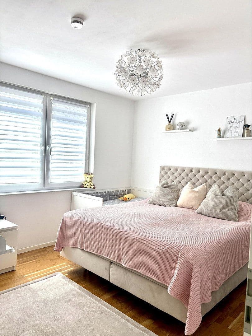 Prodej bytu 3+1 87 m², Konz, Porýní-Falc Prodej bytu 3+1 87 m², Konz, Porýní-Falc