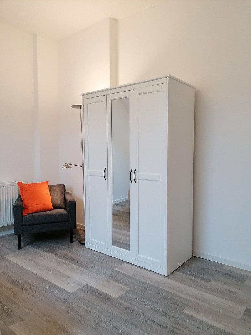 Pronájem bytu 5+1 105 m², Birkenbergstr., Leverkusen, Severní Porýní-Vestfálsko Pronájem bytu 5+1 105 m², Birkenbergstr., Leverkusen, Severní Porýní-Vestfálsko
