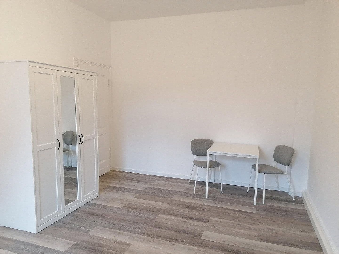 Pronájem bytu 5+1 105 m², Birkenbergstr., Leverkusen, Severní Porýní-Vestfálsko Pronájem bytu 5+1 105 m², Birkenbergstr., Leverkusen, Severní Porýní-Vestfálsko