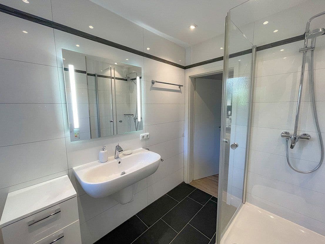 Pronájem bytu 3+1 80 m², Friedrich-Uhde-Str. 7, Bad Soden am Taunus, Hessen Pronájem bytu 3+1 80 m², Friedrich-Uhde-Str. 7, Bad Soden am Taunus, Hessen