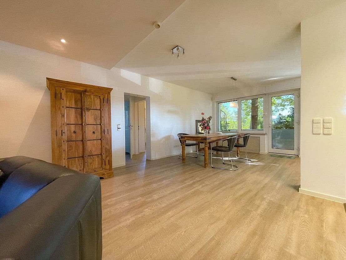 Pronájem bytu 3+1 80 m², Friedrich-Uhde-Str. 7, Bad Soden am Taunus, Hessen Pronájem bytu 3+1 80 m², Friedrich-Uhde-Str. 7, Bad Soden am Taunus, Hessen