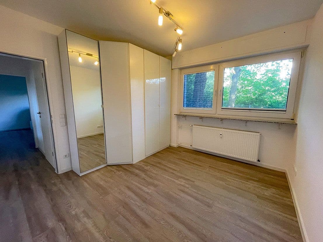 Pronájem bytu 3+1 80 m², Friedrich-Uhde-Str. 7, Bad Soden am Taunus, Hessen Pronájem bytu 3+1 80 m², Friedrich-Uhde-Str. 7, Bad Soden am Taunus, Hessen