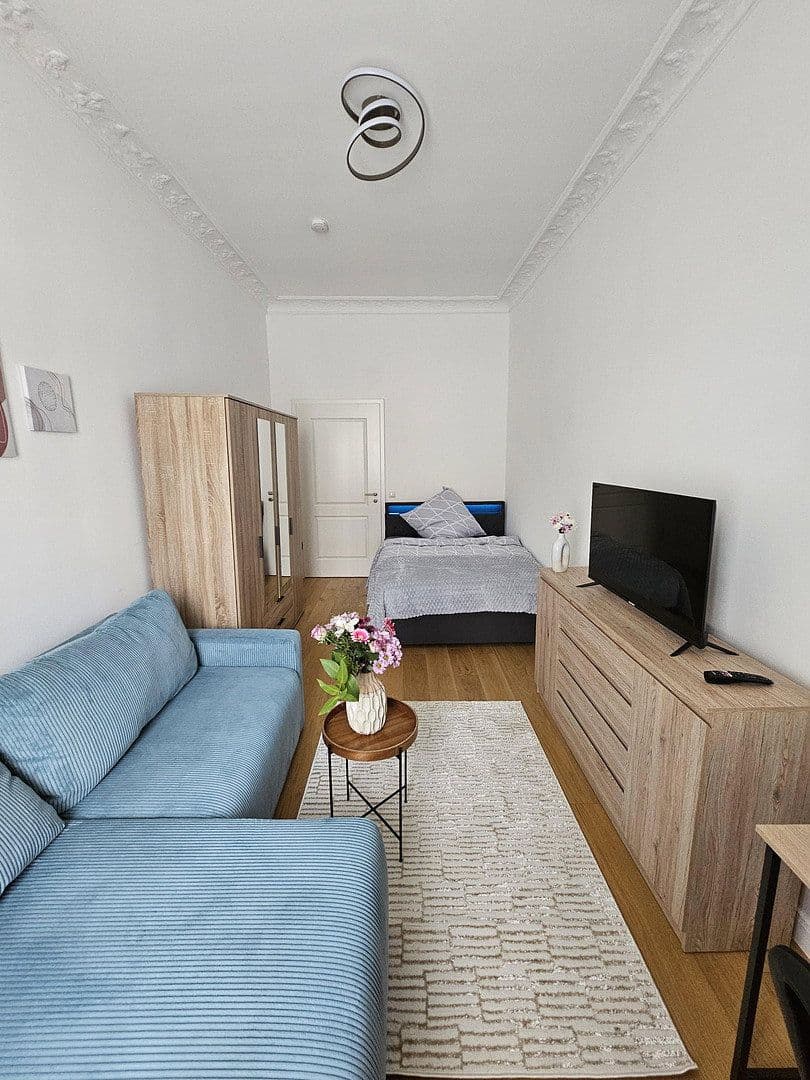 Pronájem bytu 1+1 24 m², Edisonstraße 45, Berlin, Berlín Pronájem bytu 1+1 24 m², Edisonstraße 45, Berlin, Berlín