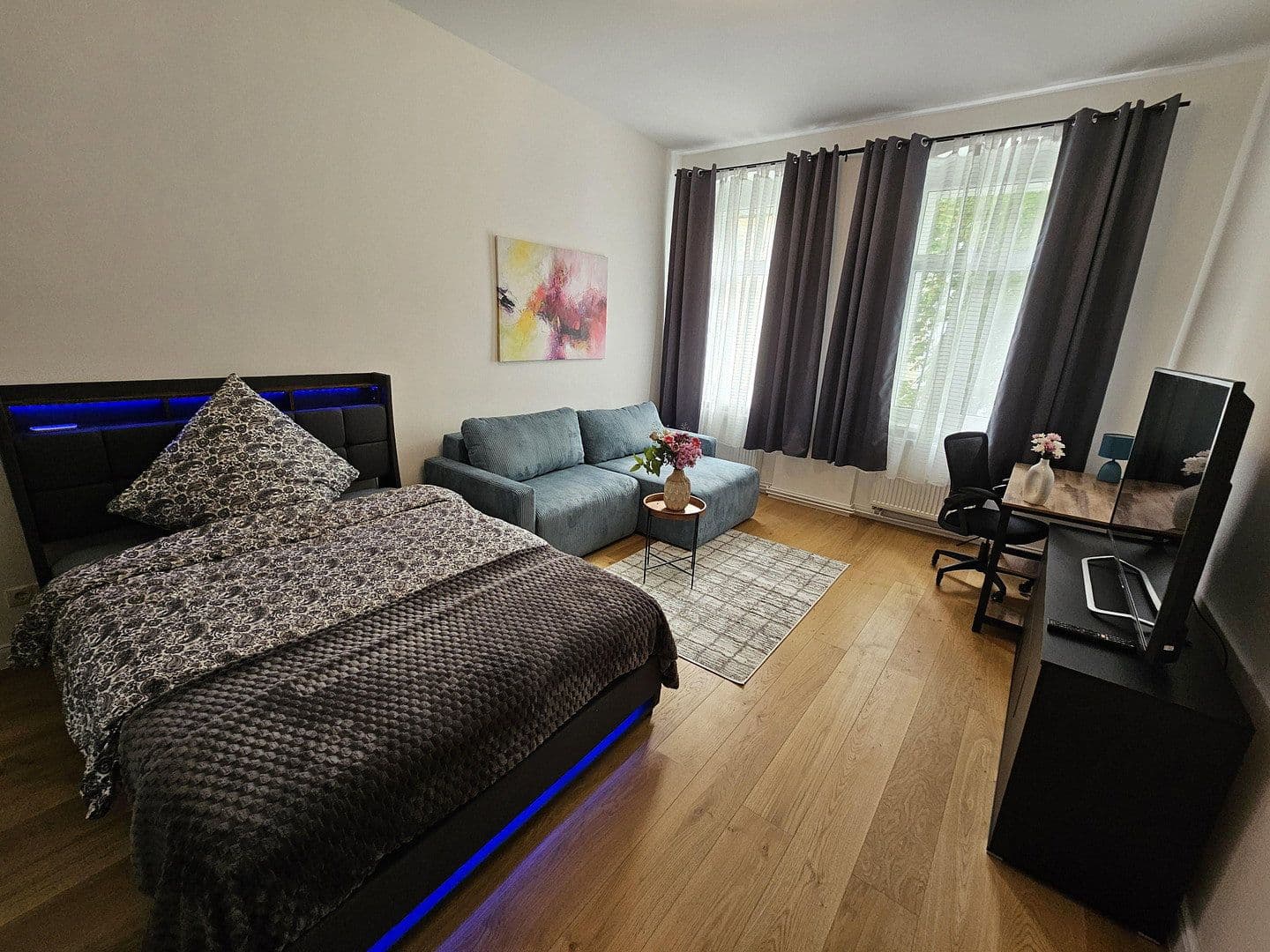 Pronájem bytu 1+1 24 m², Edisonstraße 45, Berlin, Berlín Pronájem bytu 1+1 24 m², Edisonstraße 45, Berlin, Berlín