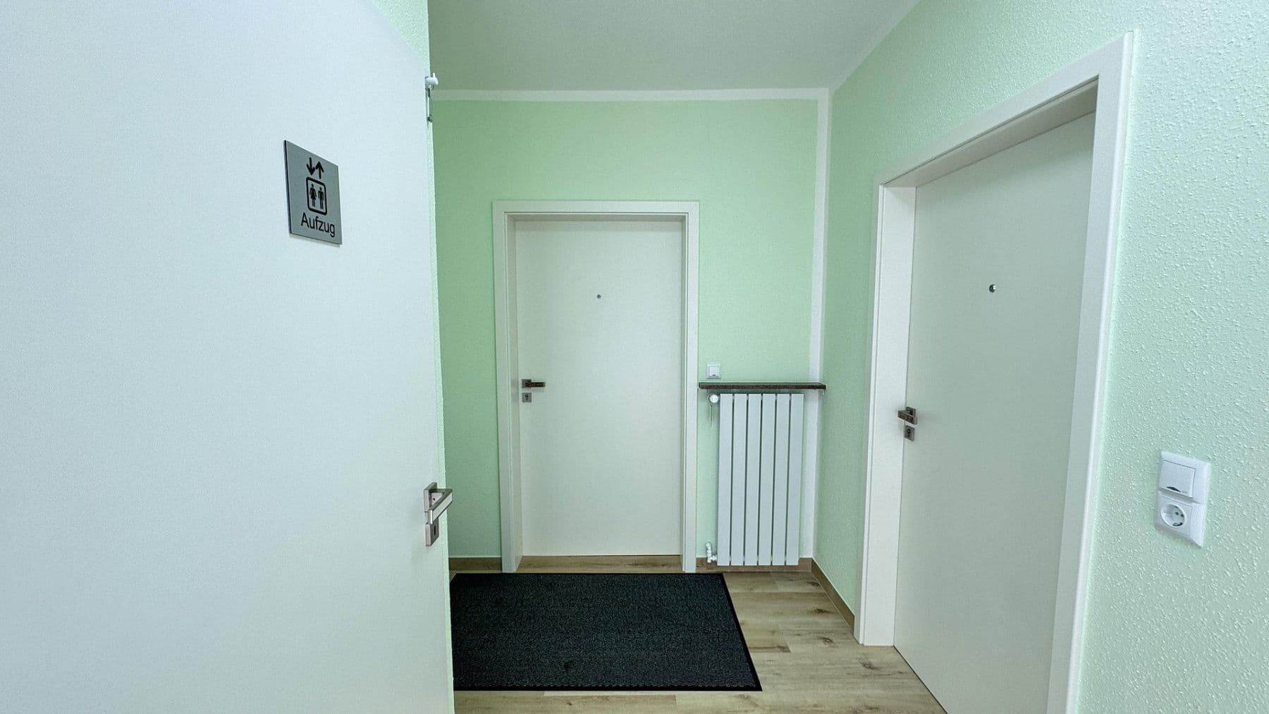 Prodej domu 877 m², pozemek 23.976 m², Balge, Dolní Sasko Prodej domu 877 m², pozemek 23.976 m², Balge, Dolní Sasko