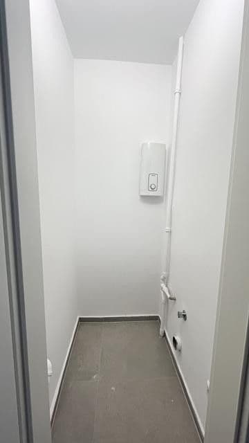 Pronájem bytu 1+1 44 m², Friedrich-Karl-Straße 3, Mannheim, Bádensko-Württembersko Pronájem bytu 1+1 44 m², Friedrich-Karl-Straße 3, Mannheim, Bádensko-Württembersko