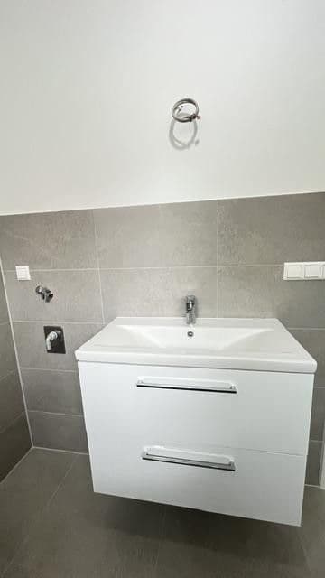 Pronájem bytu 1+1 44 m², Friedrich-Karl-Straße 3, Mannheim, Bádensko-Württembersko Pronájem bytu 1+1 44 m², Friedrich-Karl-Straße 3, Mannheim, Bádensko-Württembersko