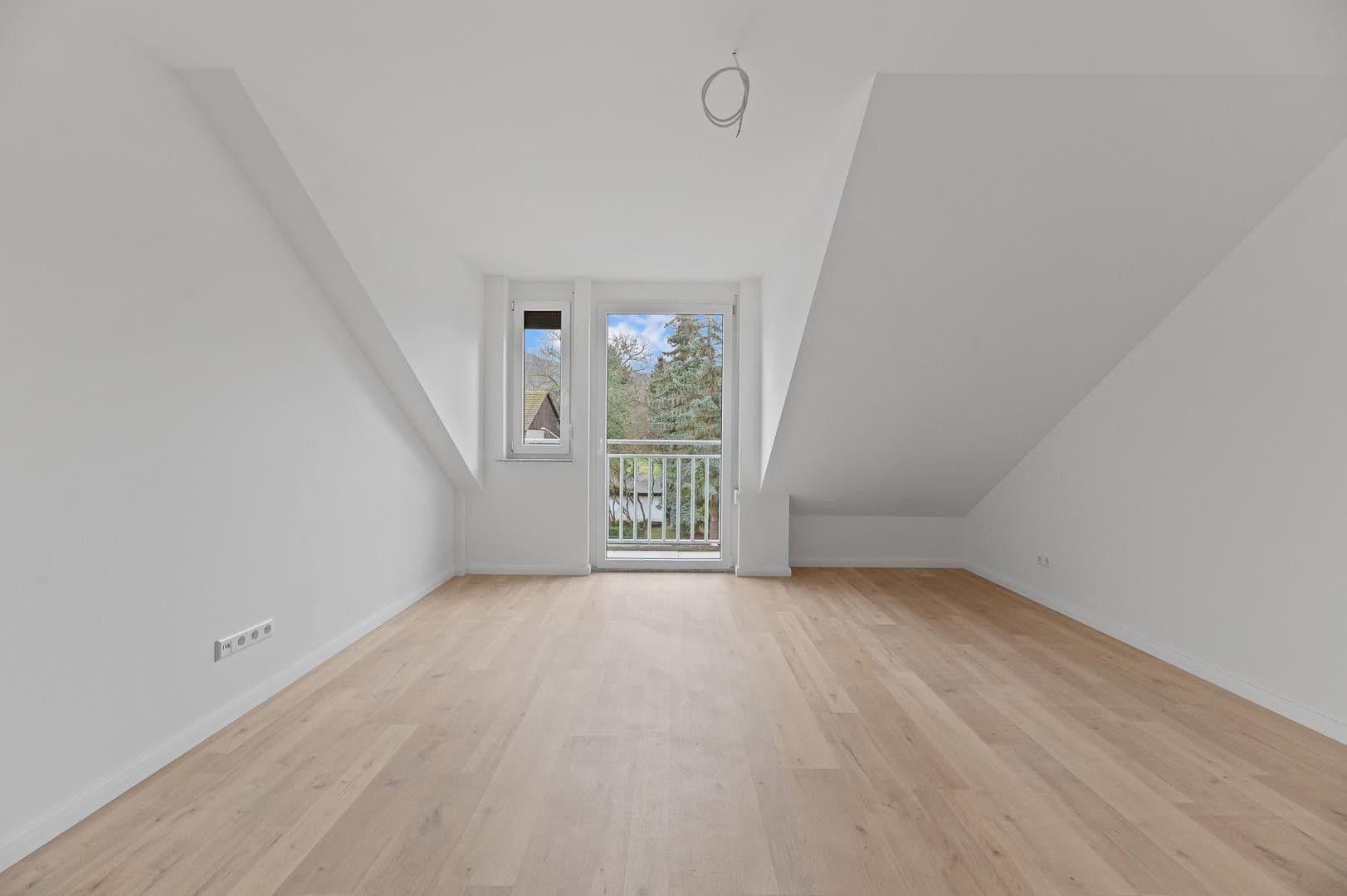 Prodej bytu 3+1 46 m², Mössingen, Bádensko-Württembersko Prodej bytu 3+1 46 m², Mössingen, Bádensko-Württembersko