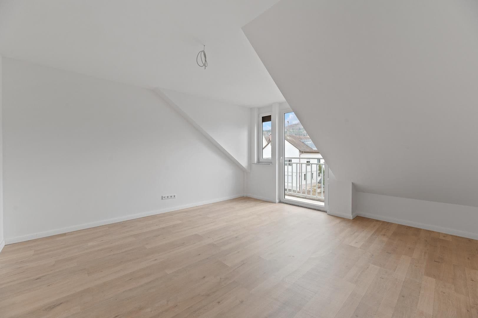 Prodej bytu 3+1 46 m², Mössingen, Bádensko-Württembersko Prodej bytu 3+1 46 m², Mössingen, Bádensko-Württembersko