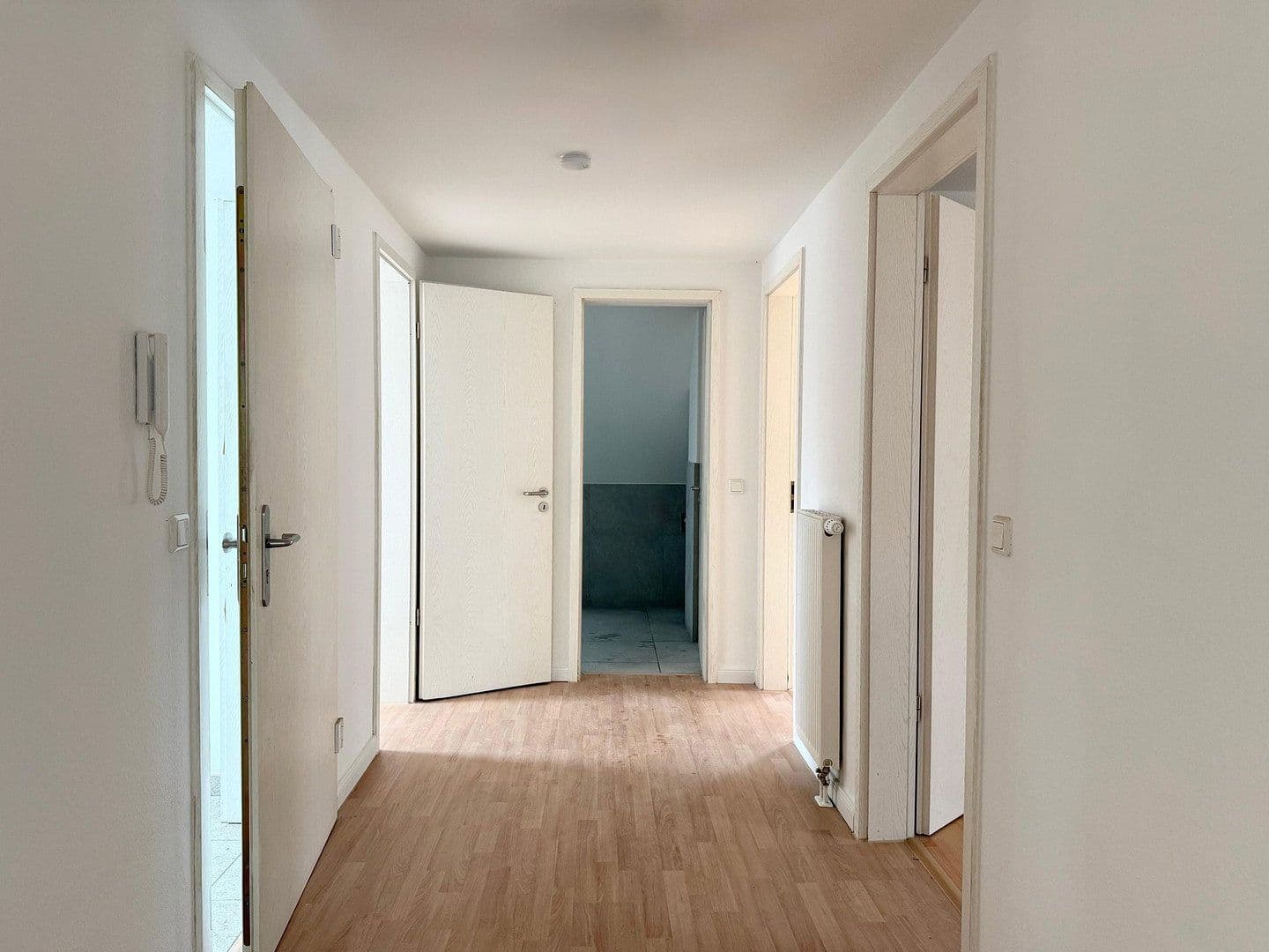 Pronájem bytu 4+1 91 m², Wernsdorfer Straße 7, Berlin Schmöckwitz, Berlín Pronájem bytu 4+1 91 m², Wernsdorfer Straße 7, Berlin Schmöckwitz, Berlín