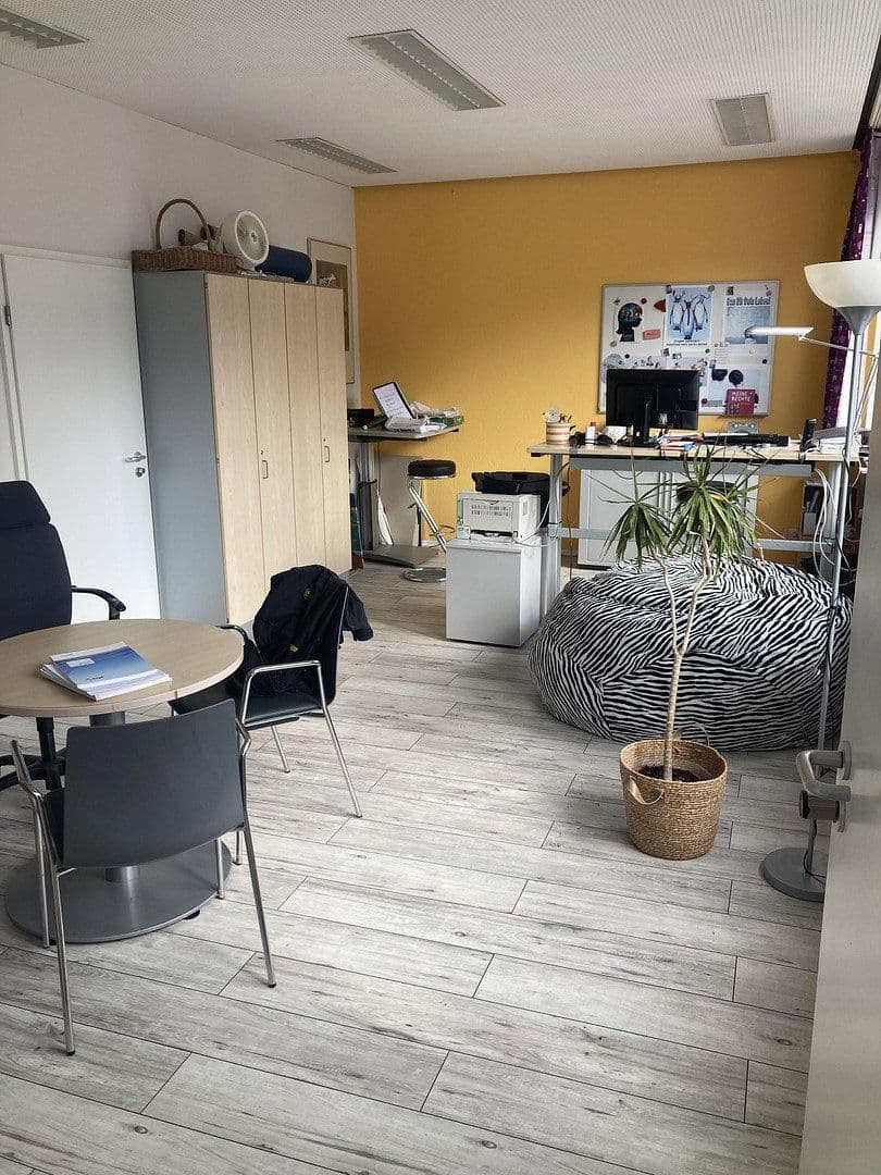 Pronájem kanceláře 323 m², Holzhauserstr. 1A, Bingen am Rhein, Porýní-Falc Pronájem kanceláře 323 m², Holzhauserstr. 1A, Bingen am Rhein, Porýní-Falc