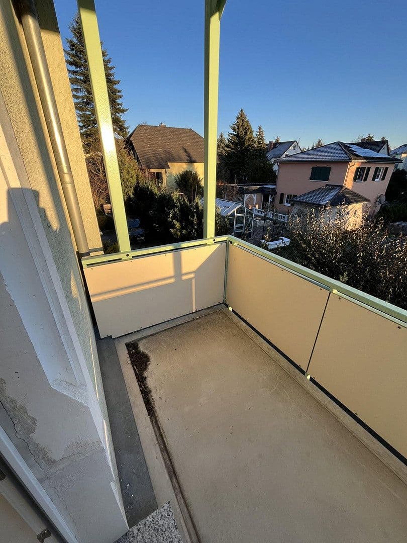 Pronájem bytu 5+1 124 m², Glösaer Straße 26, Chemnitz, Sasko Pronájem bytu 5+1 124 m², Glösaer Straße 26, Chemnitz, Sasko