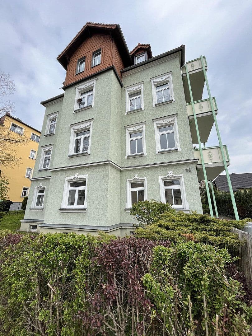 Pronájem bytu 5+1 124 m², Glösaer Straße 26, Chemnitz, Sasko Pronájem bytu 5+1 124 m², Glösaer Straße 26, Chemnitz, Sasko