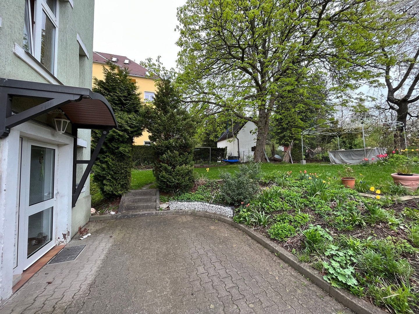 Pronájem bytu 5+1 124 m², Glösaer Straße 26, Chemnitz, Sasko Pronájem bytu 5+1 124 m², Glösaer Straße 26, Chemnitz, Sasko