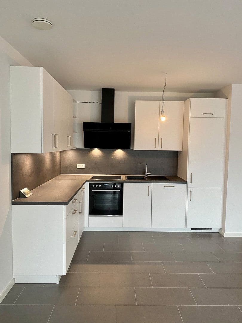 Pronájem bytu 4+1 105 m², Langen, Hessen Pronájem bytu 4+1 105 m², Langen, Hessen